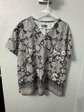 Buttersoft Scrubs White, Grey, Pink Paisley Floral V-Neck Top